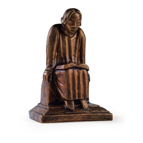 Ernst Barlach: Skulptur "Lesender Klosterschüler" (1930), Reduktion in Bronze