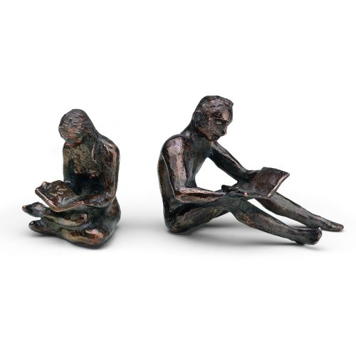 Birgit Stauch: Skulpturenpaar "Buchleser & Buchleserin"